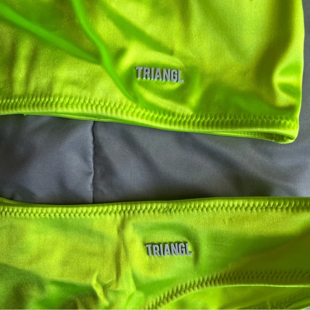 Triangl Bikini - Picture 2 of 5